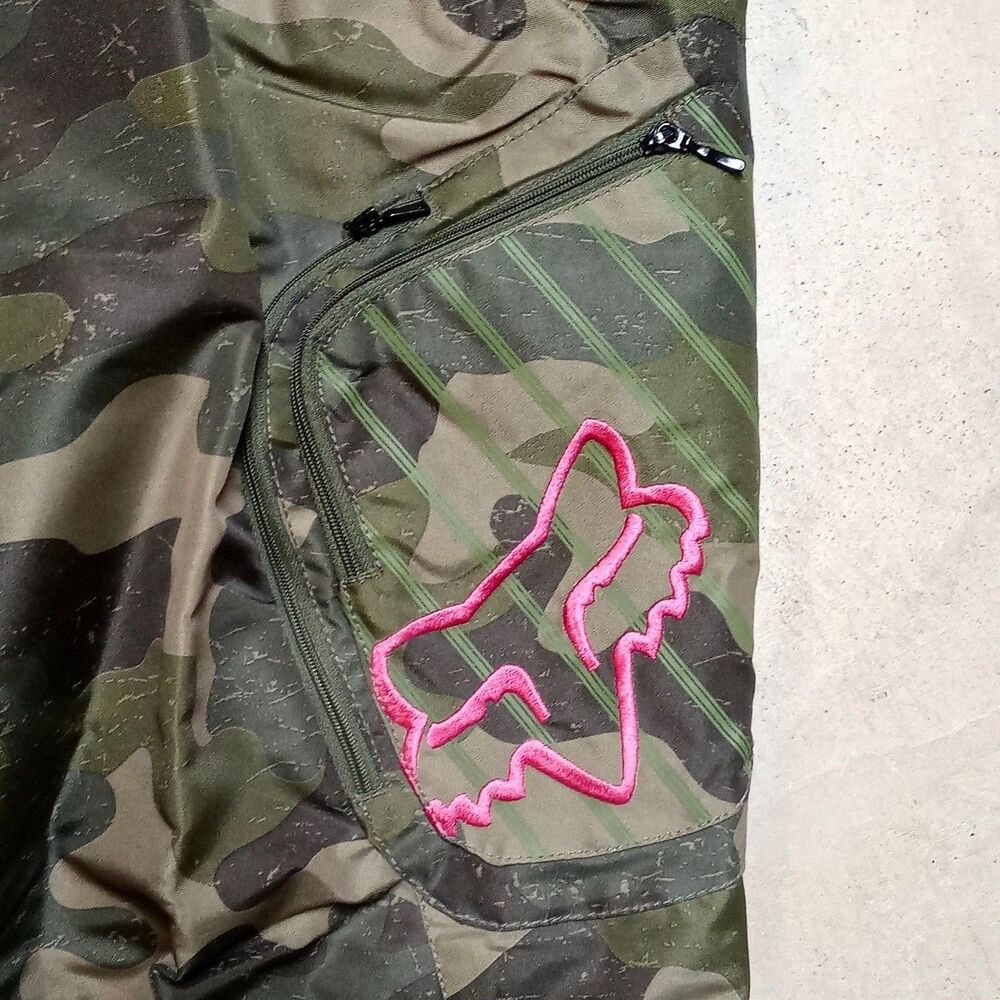 Fox Dakota Women’s Camo Motocross Racing Pants Size 11/12 Green Pink - Picture 3 of 11